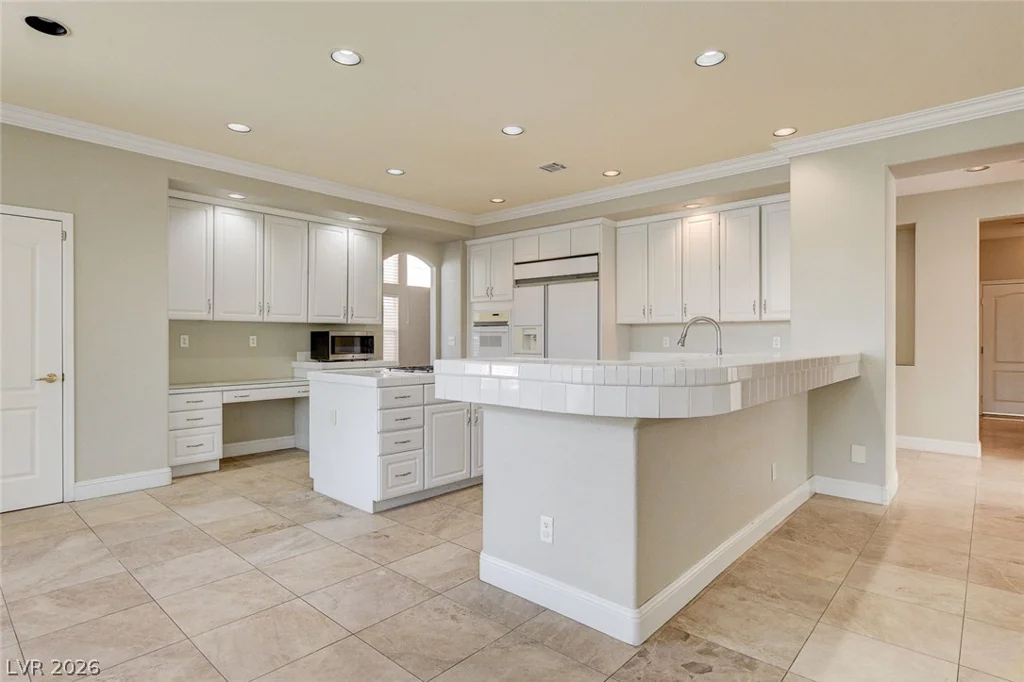 8816 Montagna, Las Vegas, NV 89134