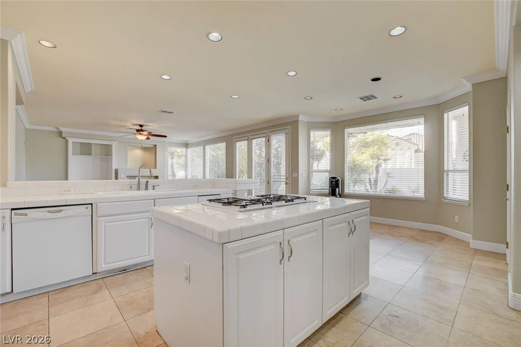 8816 Montagna, Las Vegas, NV 89134