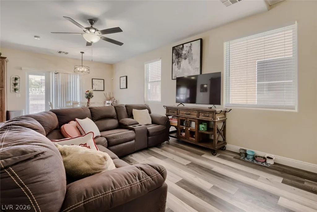 6922 Majestic Palm, Las Vegas, NV 89122