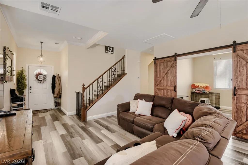 6922 Majestic Palm, Las Vegas, NV 89122