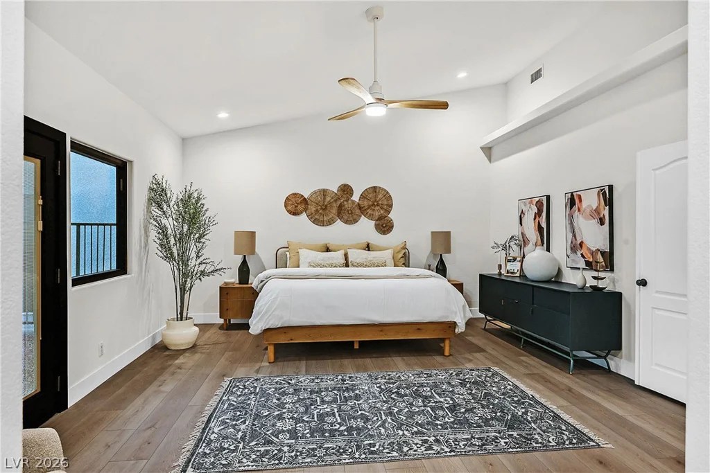 206 Mesa Verde, Las Vegas, NV 89123