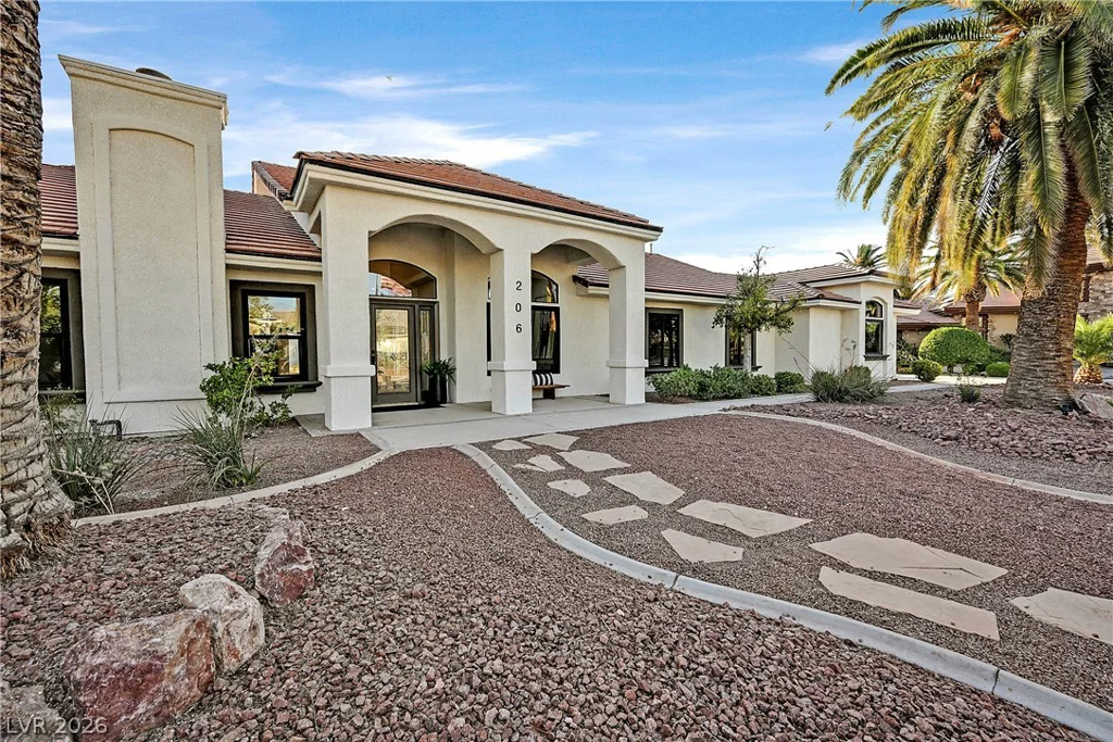 206 Mesa Verde, Las Vegas, NV 89123
