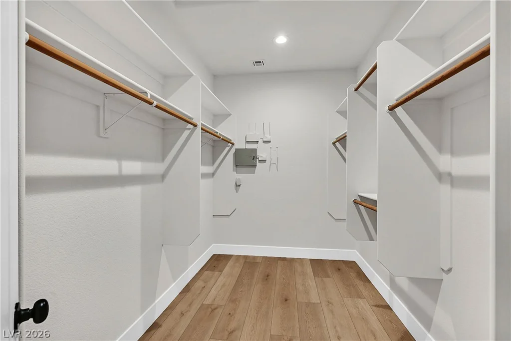 206 Mesa Verde, Las Vegas, NV 89123