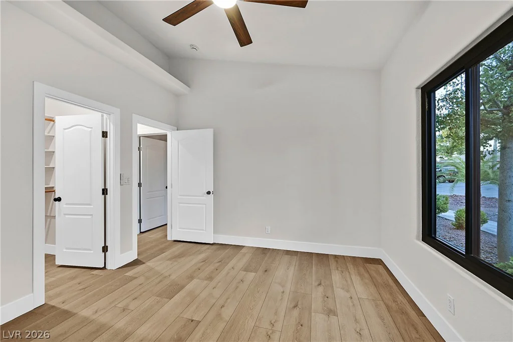 206 Mesa Verde, Las Vegas, NV 89123