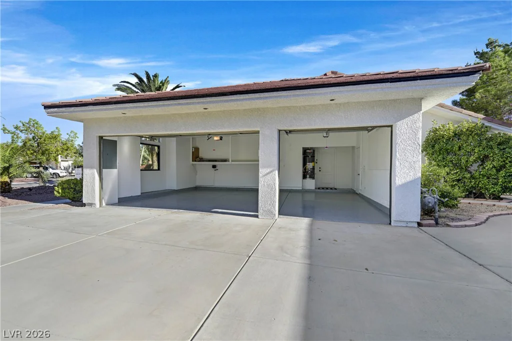 206 Mesa Verde, Las Vegas, NV 89123