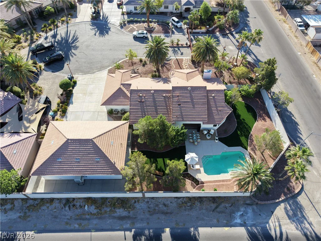 206 Mesa Verde, Las Vegas, NV 89123