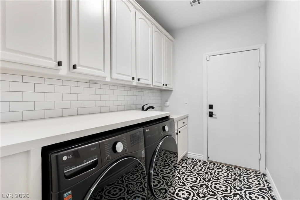 1101 Fairbury, Henderson, NV 89052