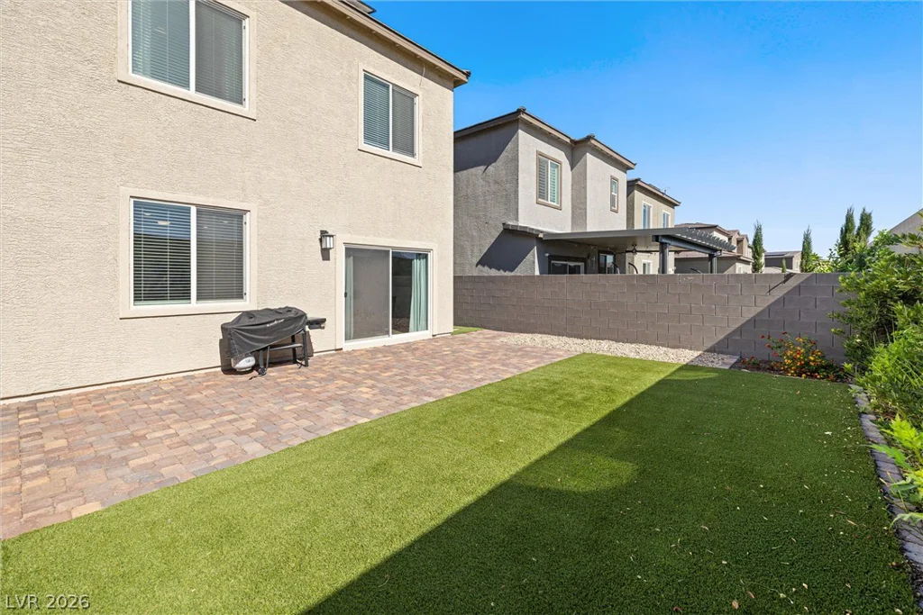 9739 Harper Edge, Las Vegas, NV 89143