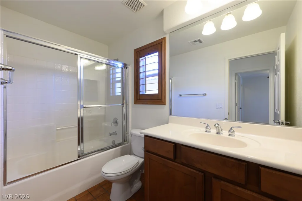 10027 Otterburn, Las Vegas, NV 89178