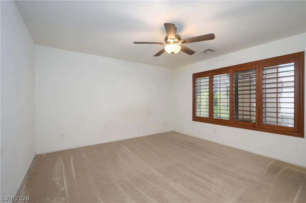 10027 Otterburn, Las Vegas, NV 89178