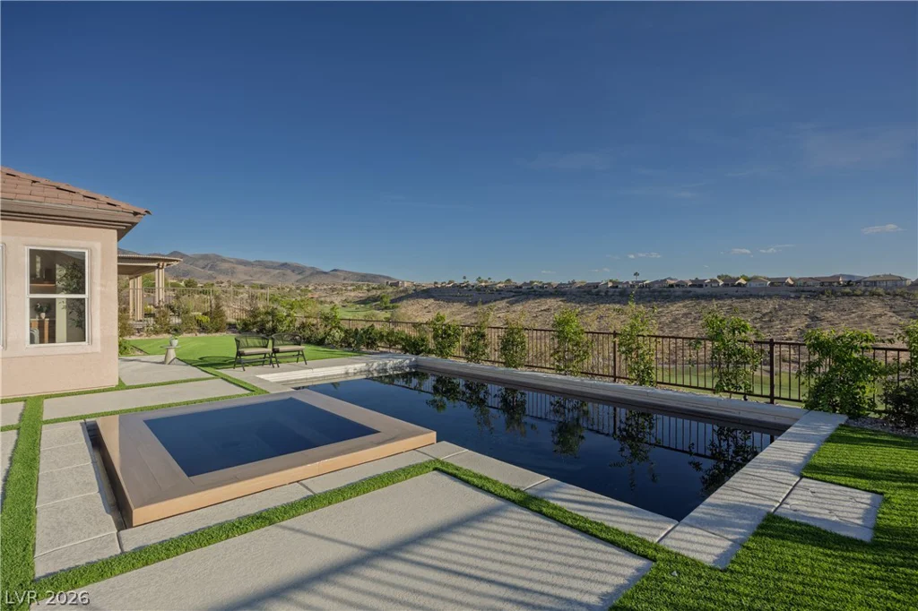 2567 Evening Sky, Henderson, NV 89052