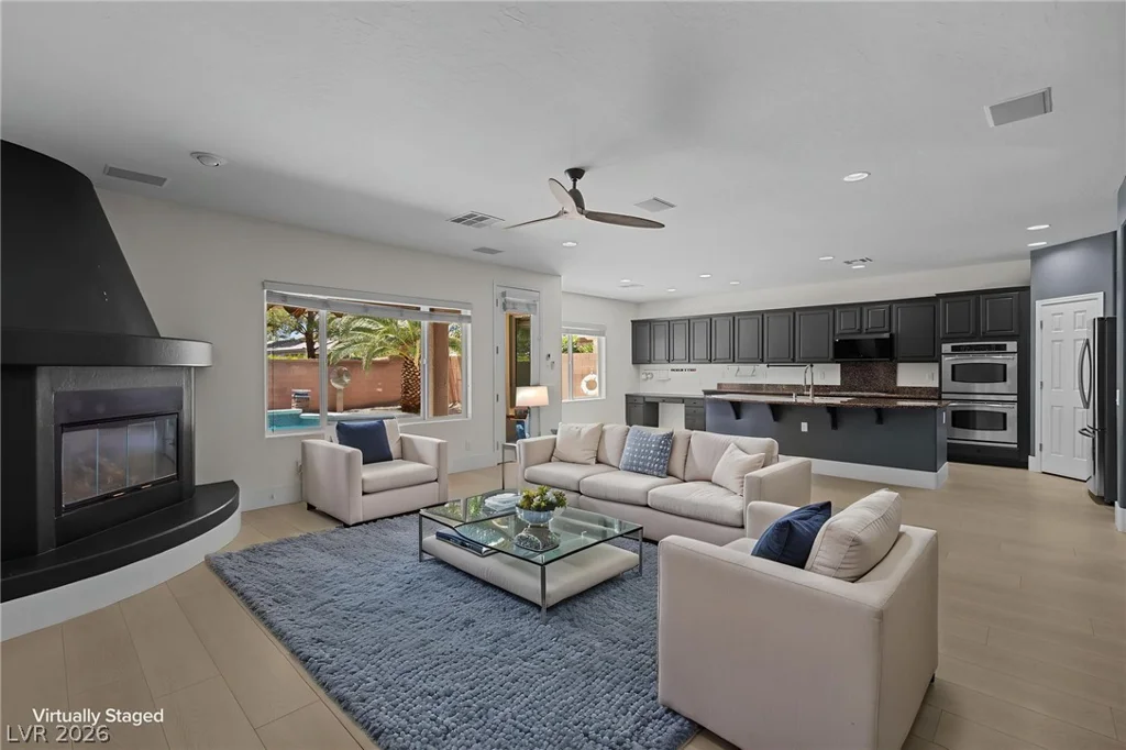 8611 Kennedy Heights, Las Vegas, NV 89131