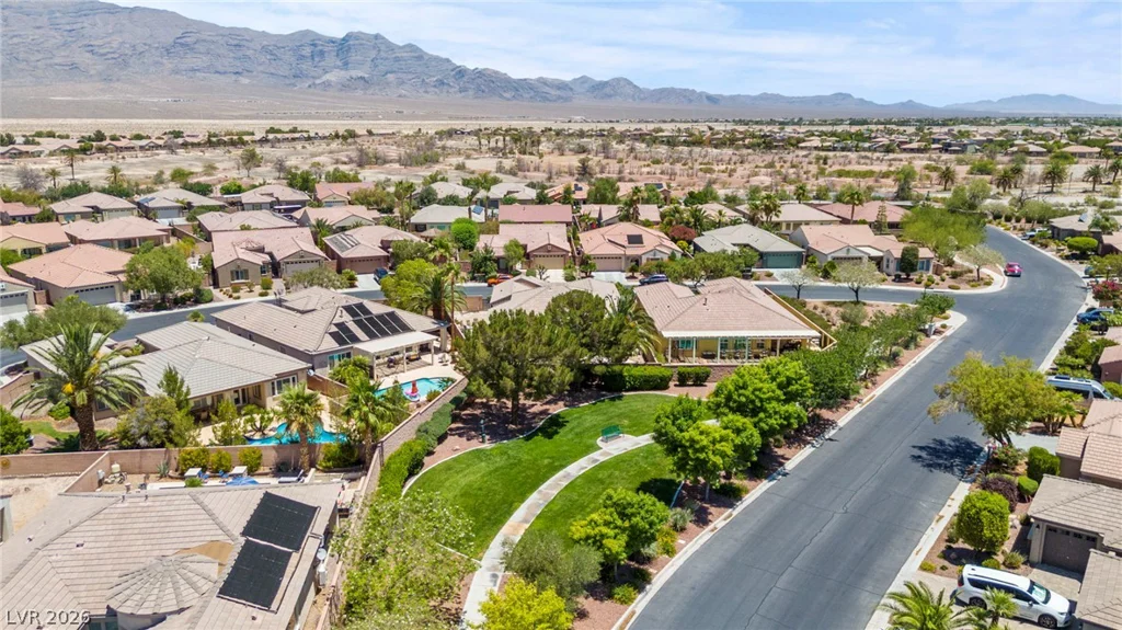 8611 Kennedy Heights, Las Vegas, NV 89131