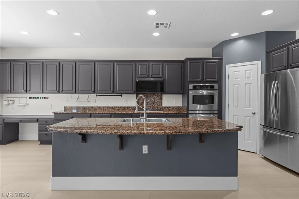 8611 Kennedy Heights, Las Vegas, NV 89131