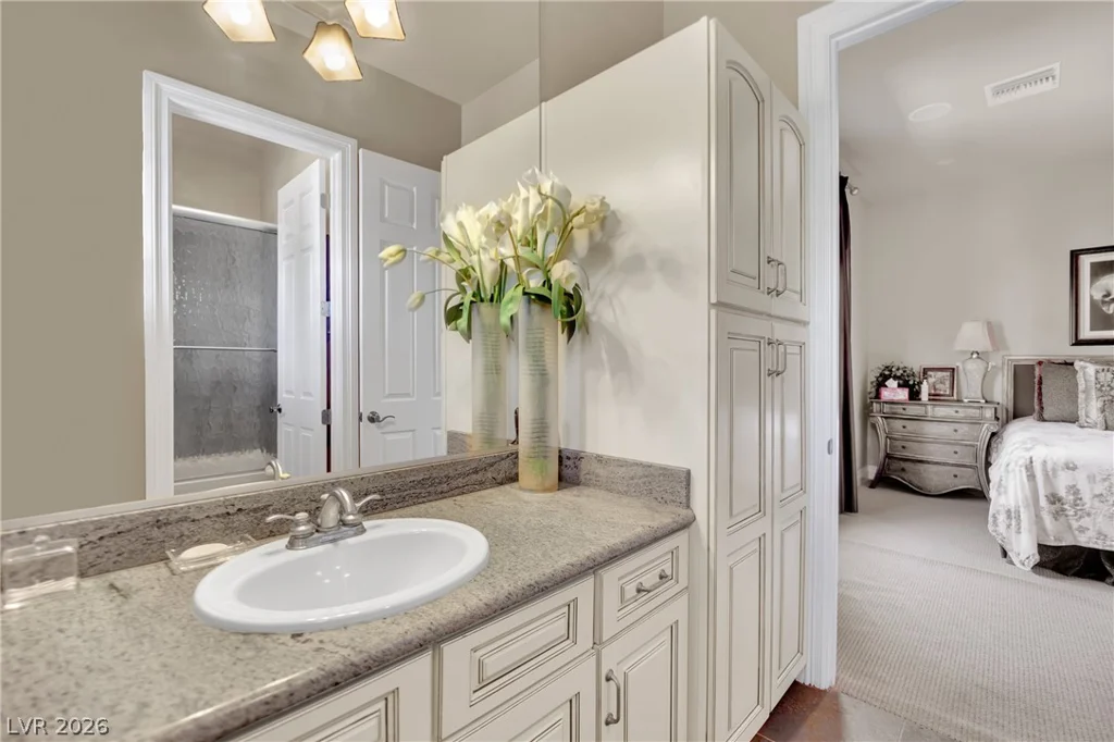 4231 San Alivia, Las Vegas, NV 89141