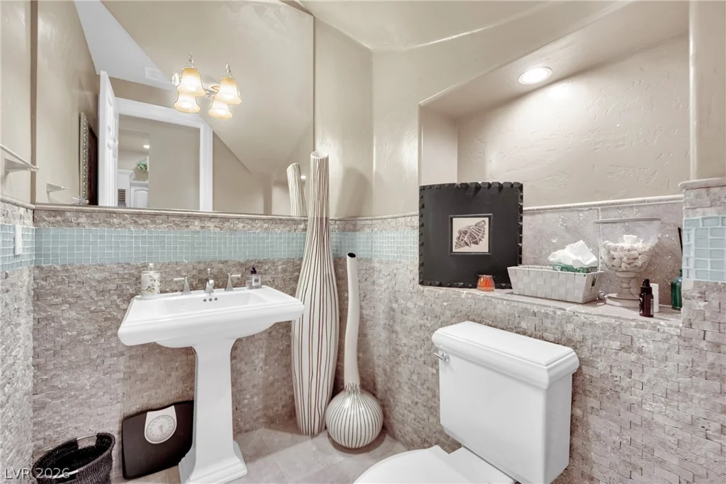 4231 San Alivia, Las Vegas, NV 89141