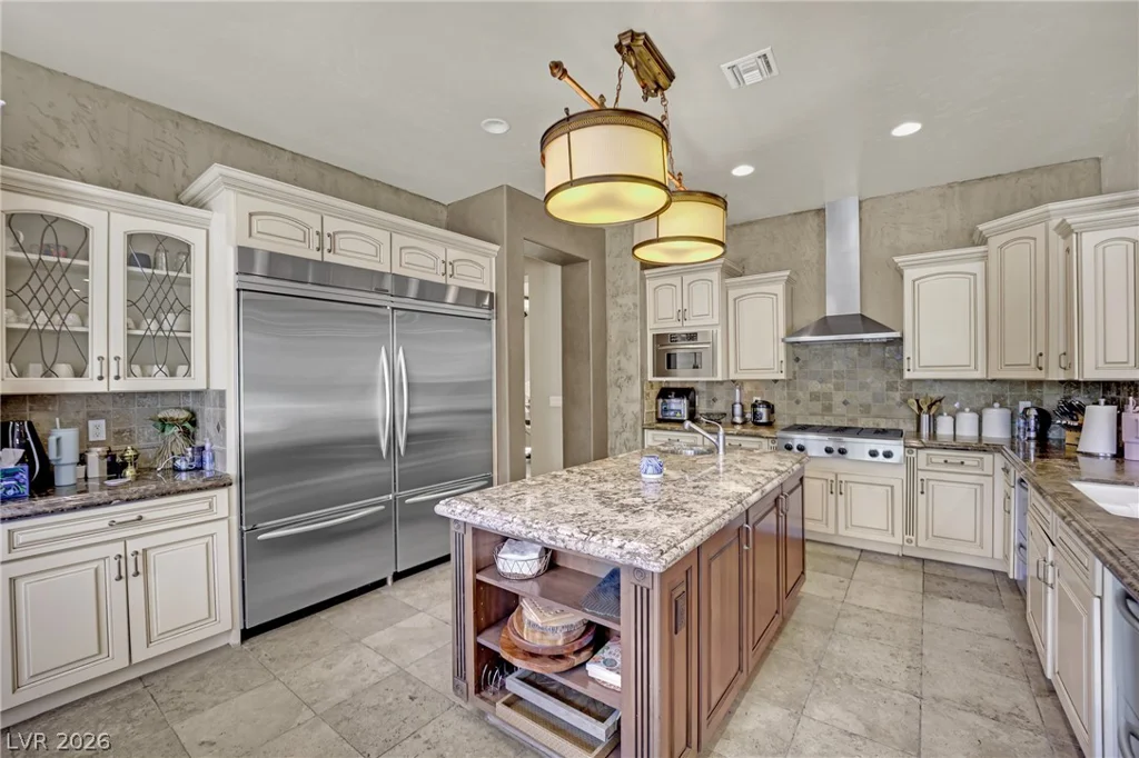 4231 San Alivia, Las Vegas, NV 89141