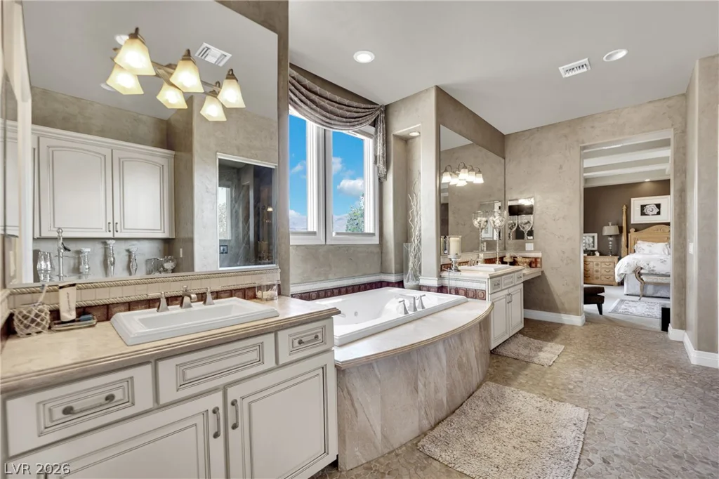 4231 San Alivia, Las Vegas, NV 89141