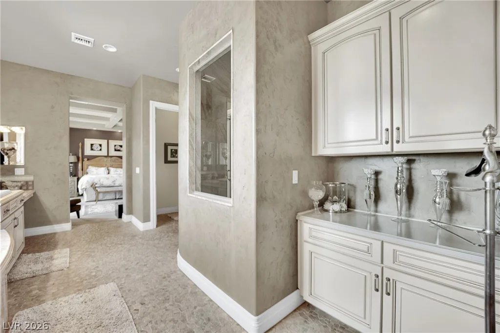 4231 San Alivia, Las Vegas, NV 89141