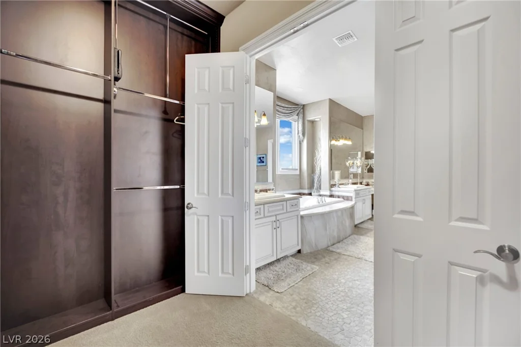 4231 San Alivia, Las Vegas, NV 89141