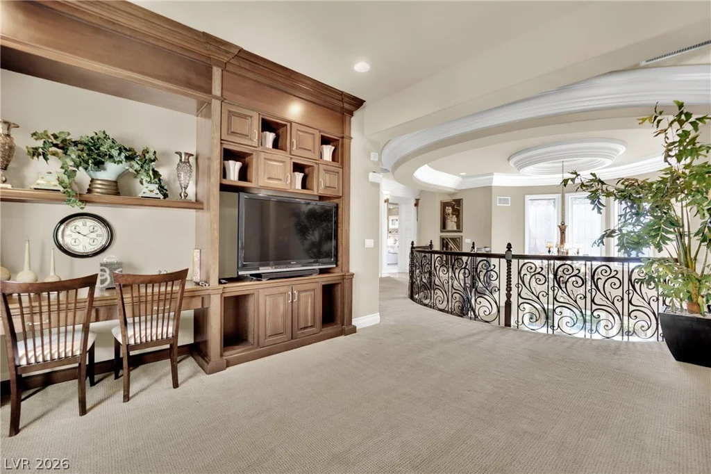 4231 San Alivia, Las Vegas, NV 89141