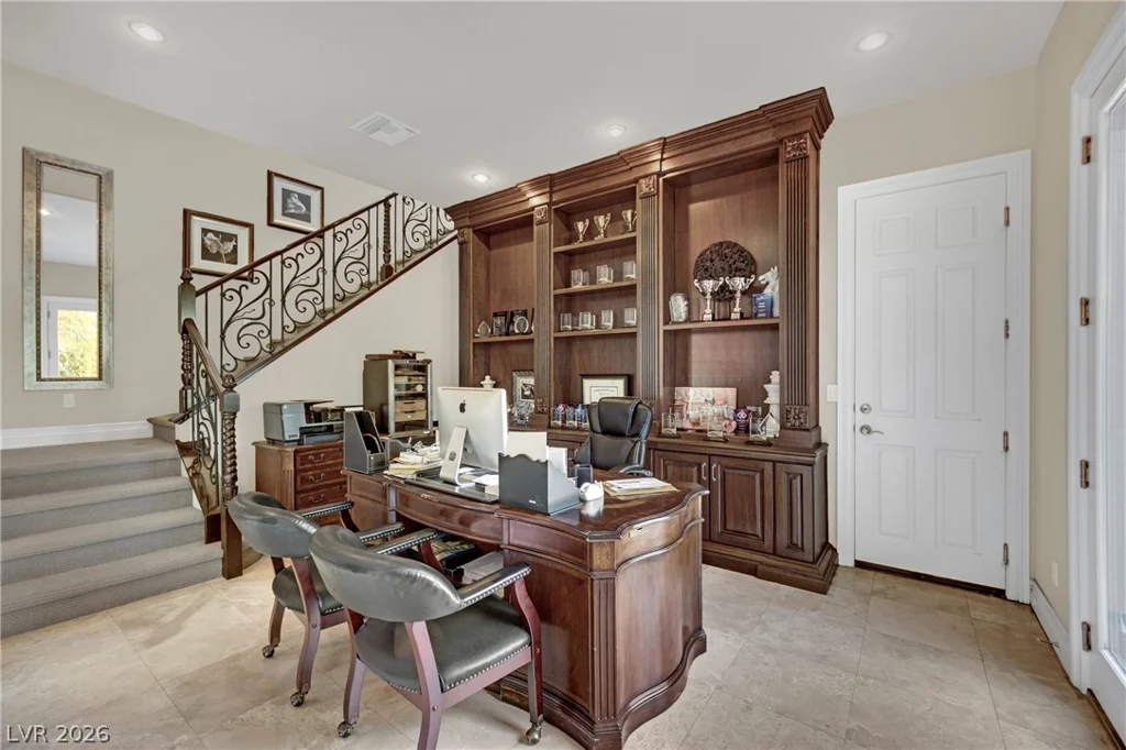 4231 San Alivia, Las Vegas, NV 89141