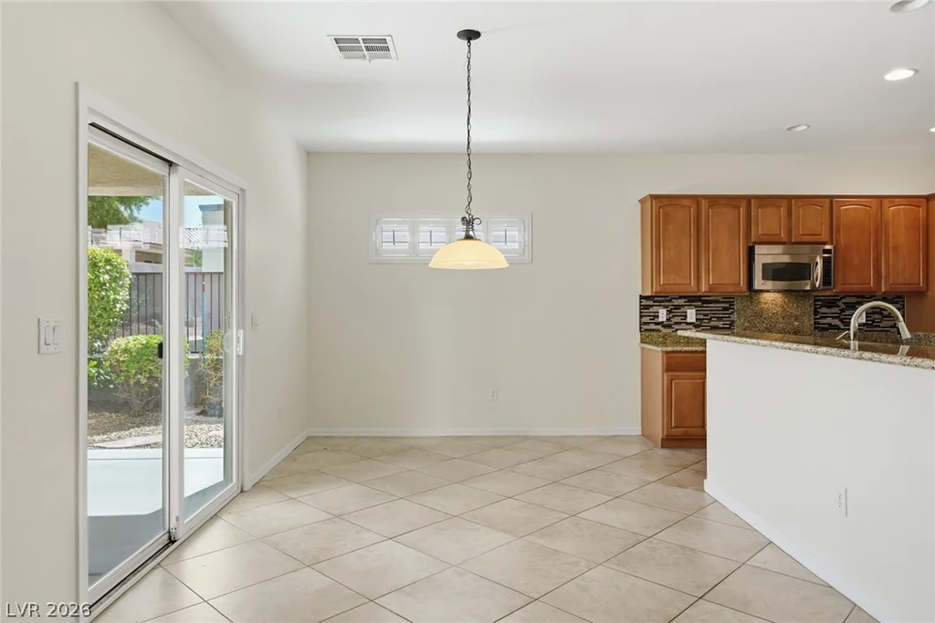 2100 Burtonsville, Henderson, NV 89044