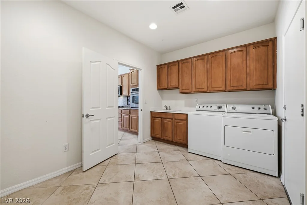 2100 Burtonsville, Henderson, NV 89044