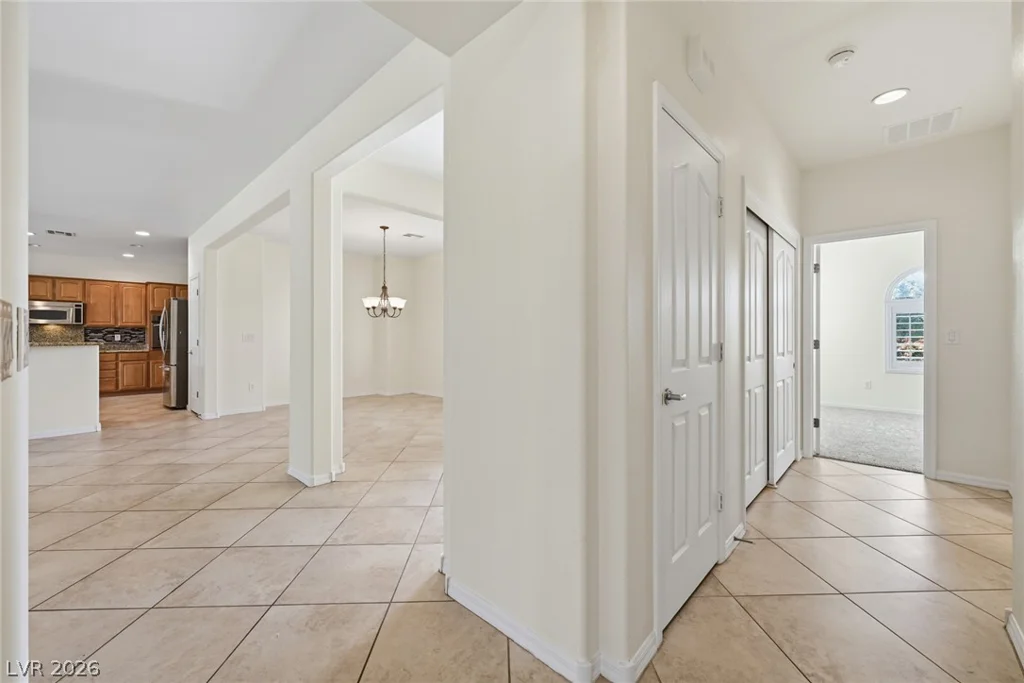 2100 Burtonsville, Henderson, NV 89044