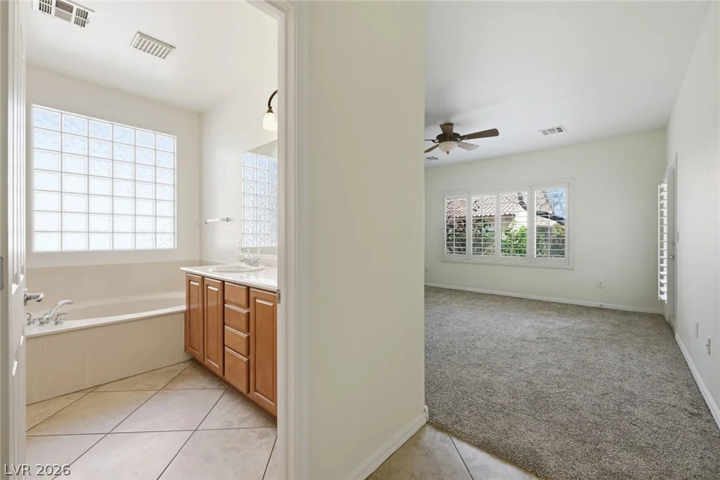 2100 Burtonsville, Henderson, NV 89044
