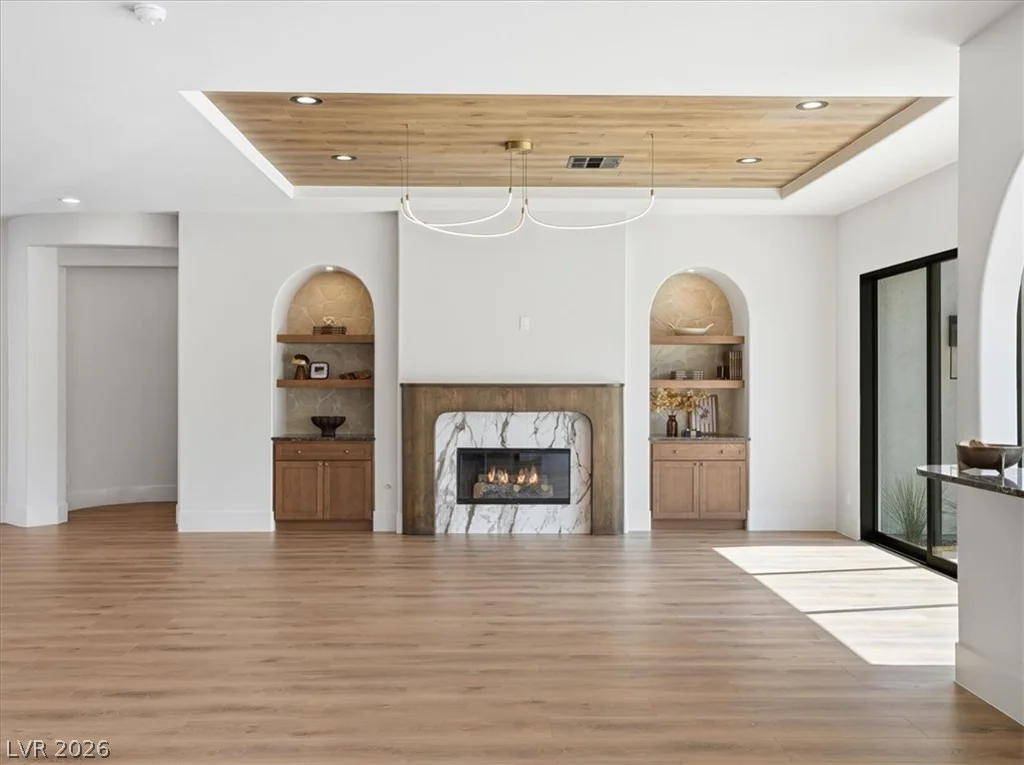 11321 Golden Chestnut, Las Vegas, NV 89135