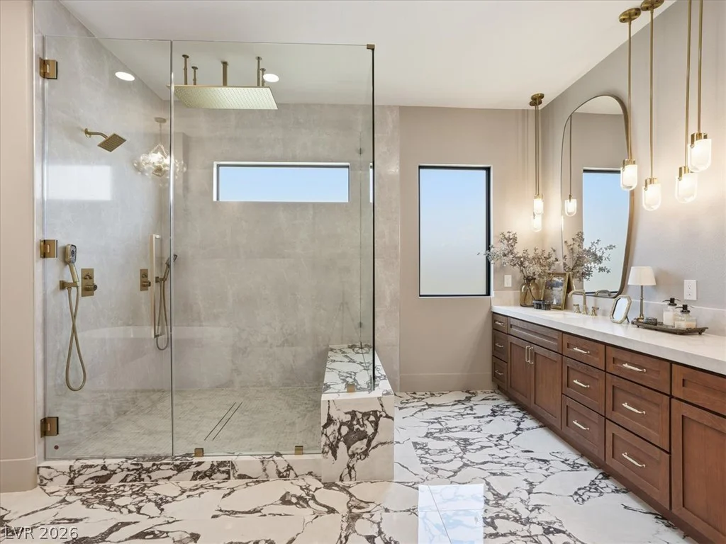11321 Golden Chestnut, Las Vegas, NV 89135