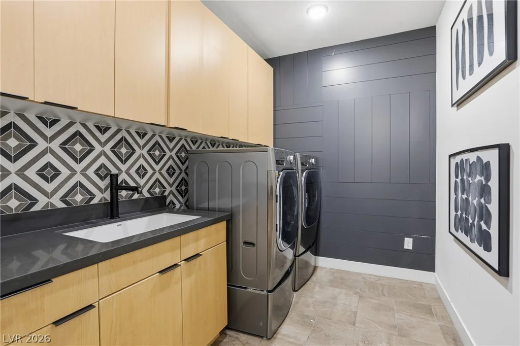 2211 Overlook Canyon, Henderson, NV 89052
