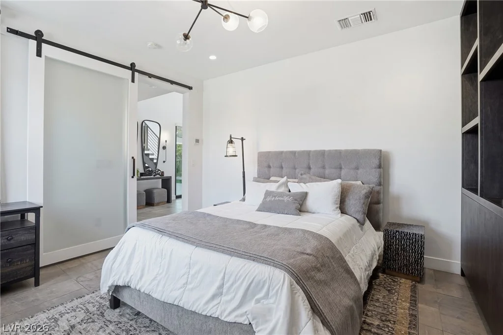 2211 Overlook Canyon, Henderson, NV 89052