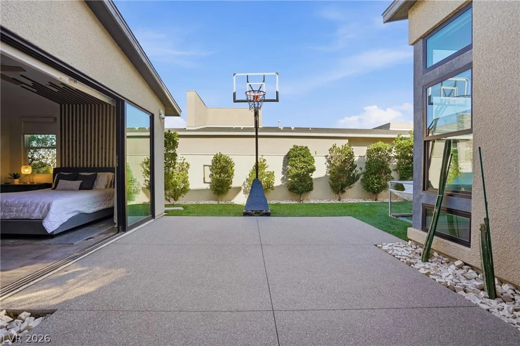 2211 Overlook Canyon, Henderson, NV 89052