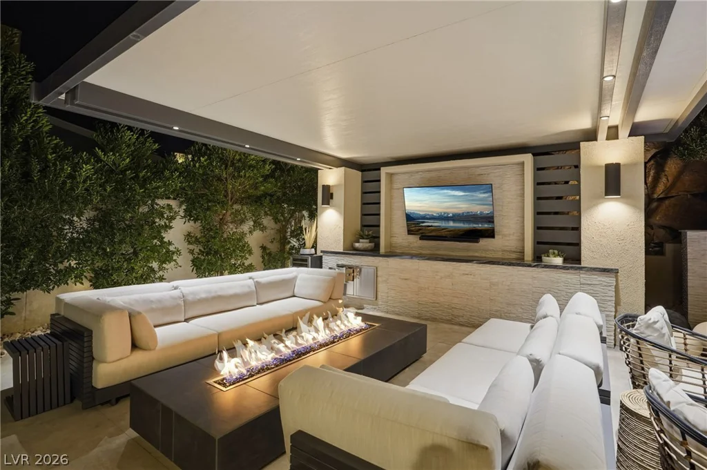 2211 Overlook Canyon, Henderson, NV 89052