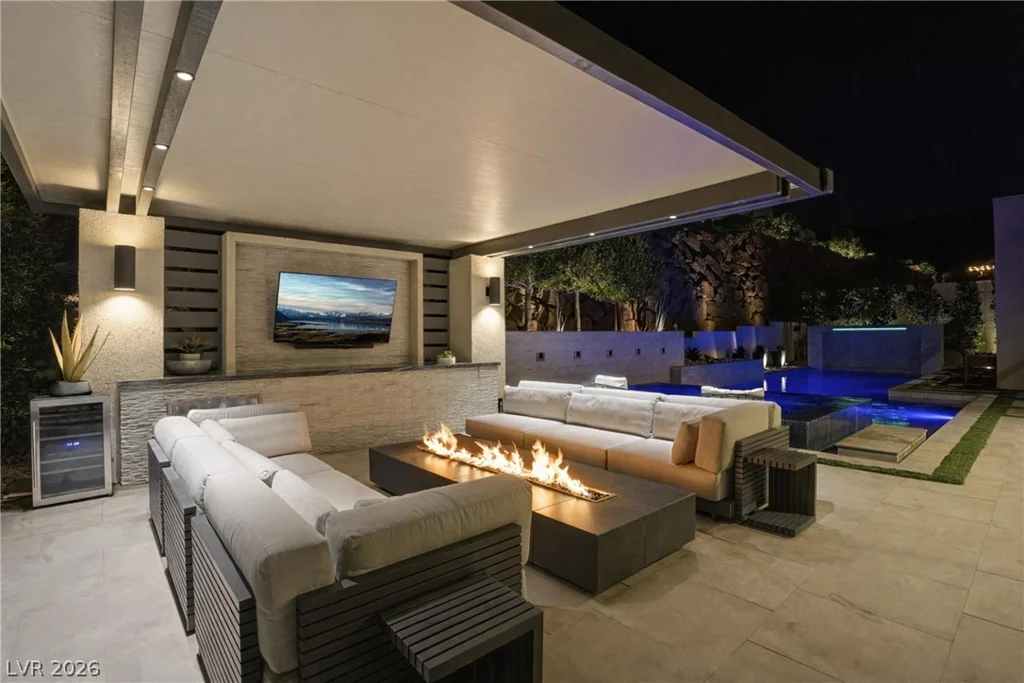 2211 Overlook Canyon, Henderson, NV 89052