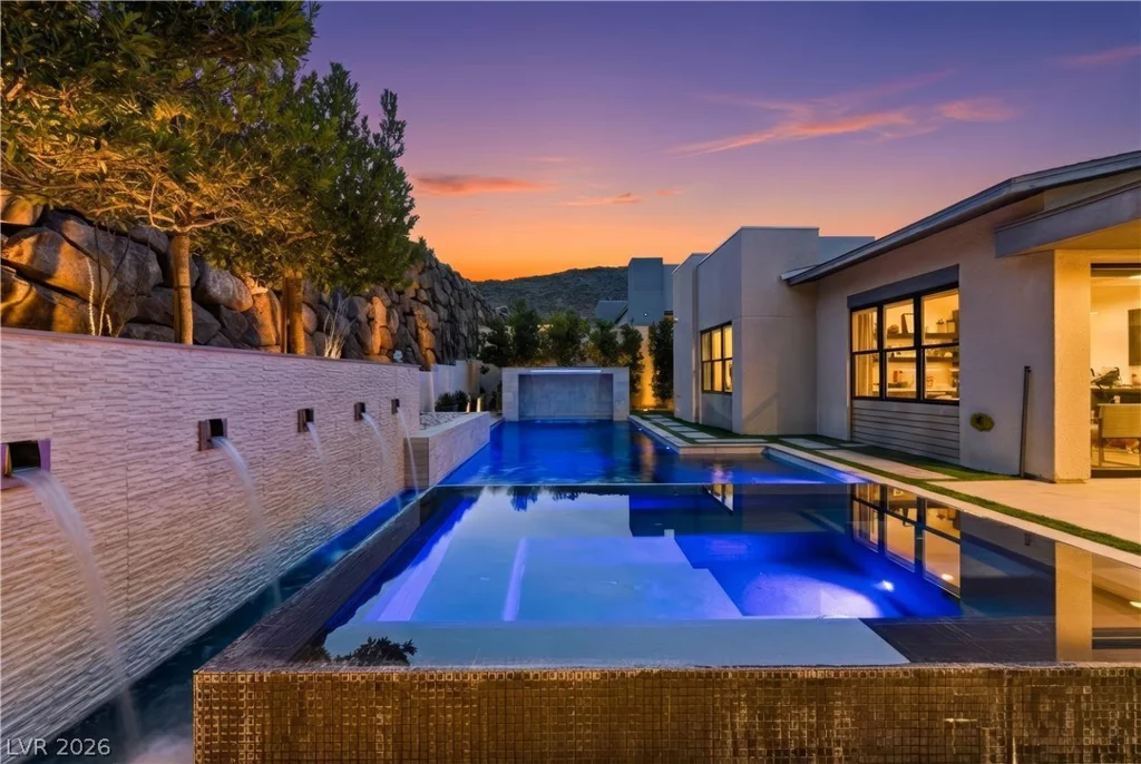 2211 Overlook Canyon, Henderson, NV 89052