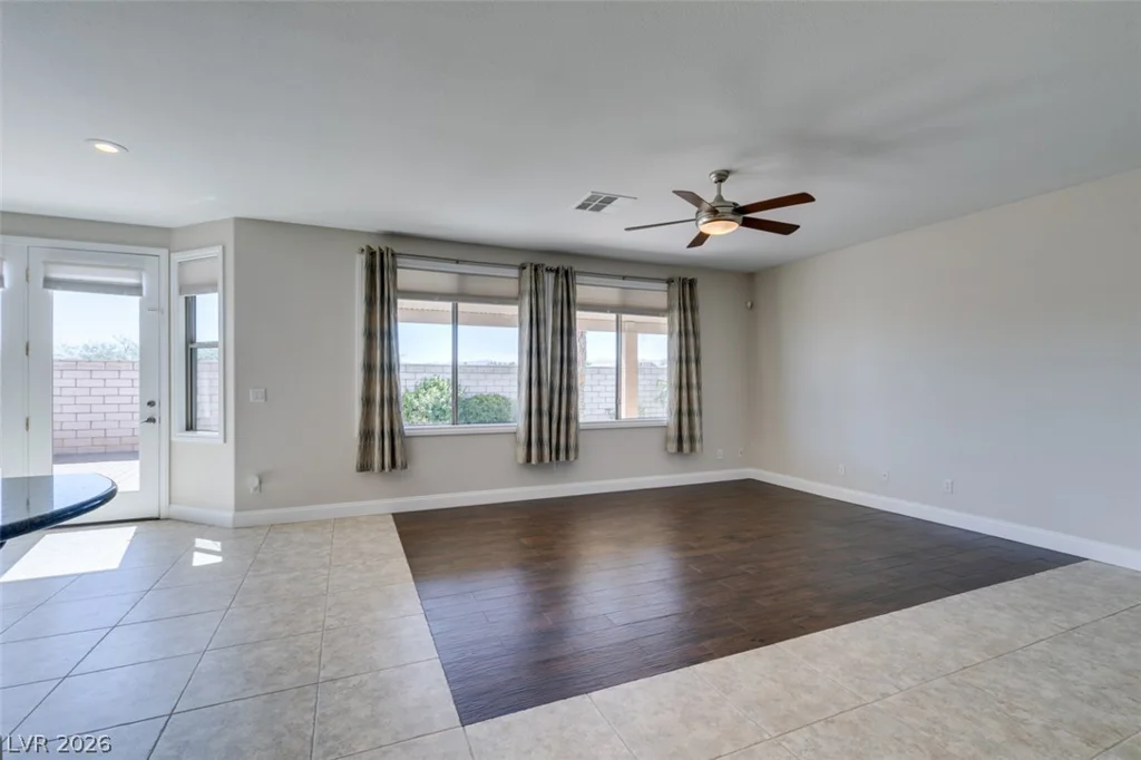 9235 Edgeworth Place, Las Vegas, NV 89123