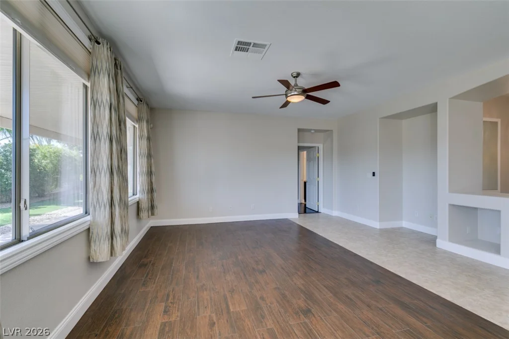 9235 Edgeworth Place, Las Vegas, NV 89123