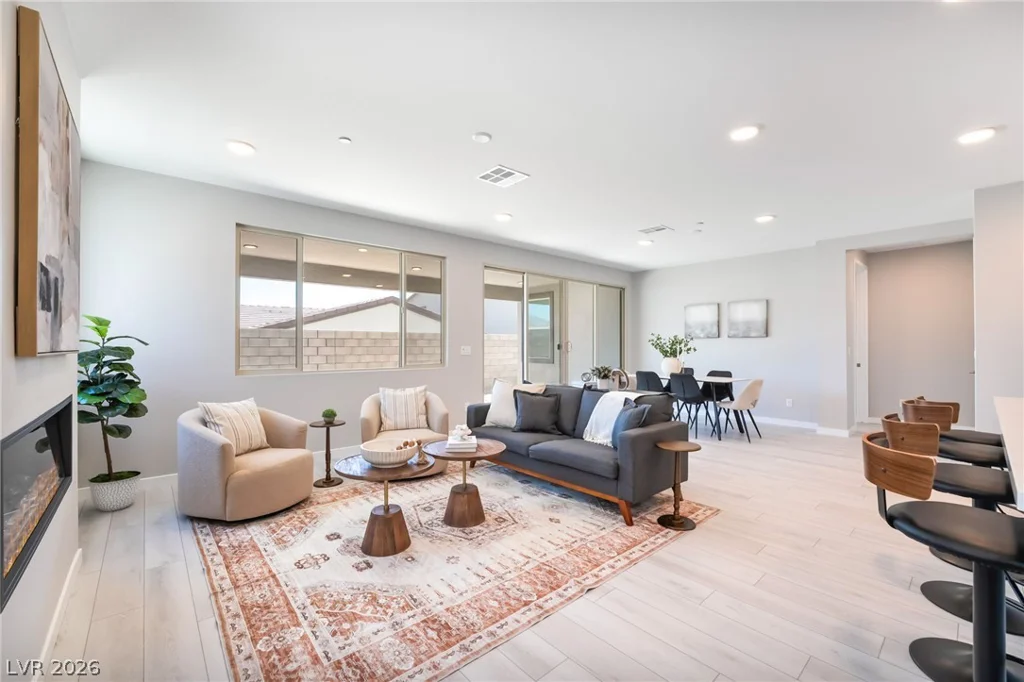 9229 Frazer, Las Vegas, NV 89166