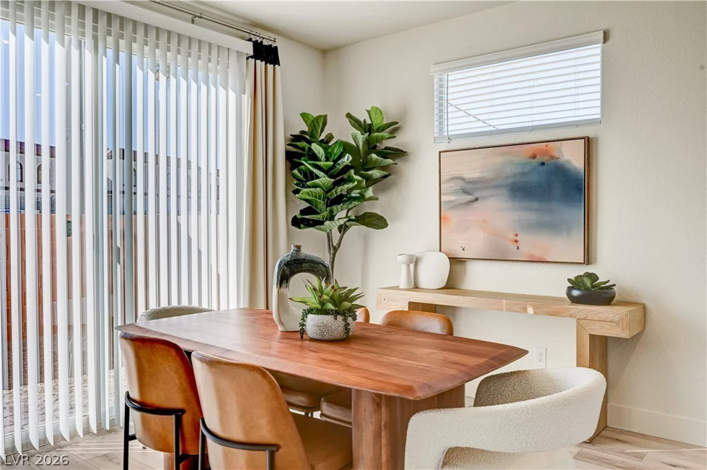 2484 Tom Collins, Las Vegas, NV 89121