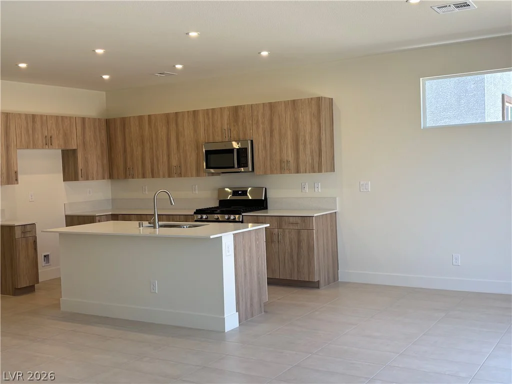 2484 Tom Collins, Las Vegas, NV 89121