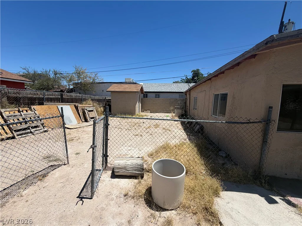1824 Stanford, North Las Vegas, NV 89030