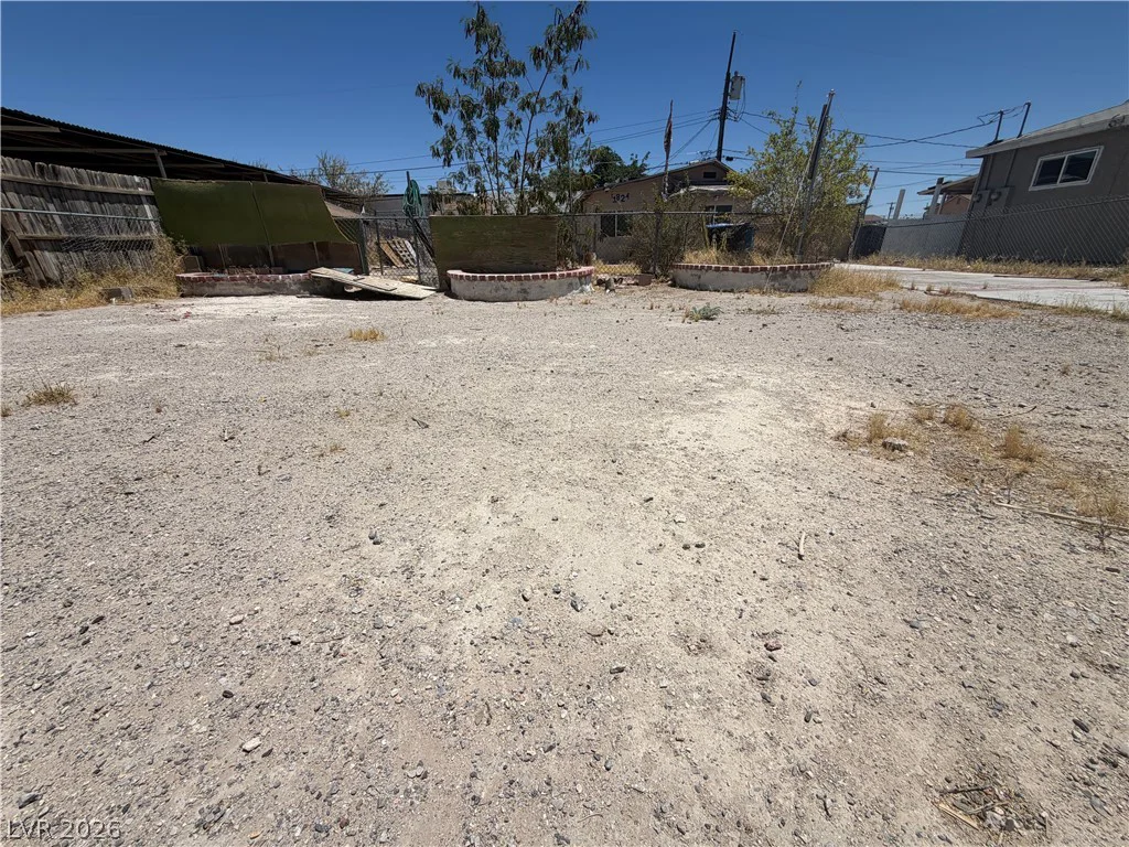 1824 Stanford, North Las Vegas, NV 89030