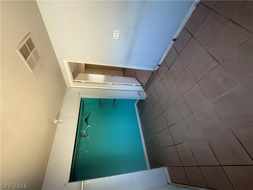 1824 Stanford, North Las Vegas, NV 89030