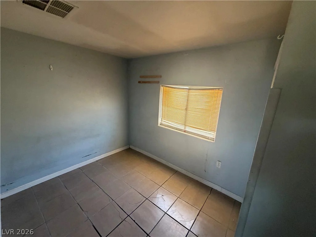 1824 Stanford, North Las Vegas, NV 89030