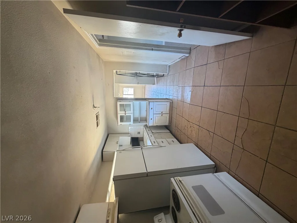 1824 Stanford, North Las Vegas, NV 89030