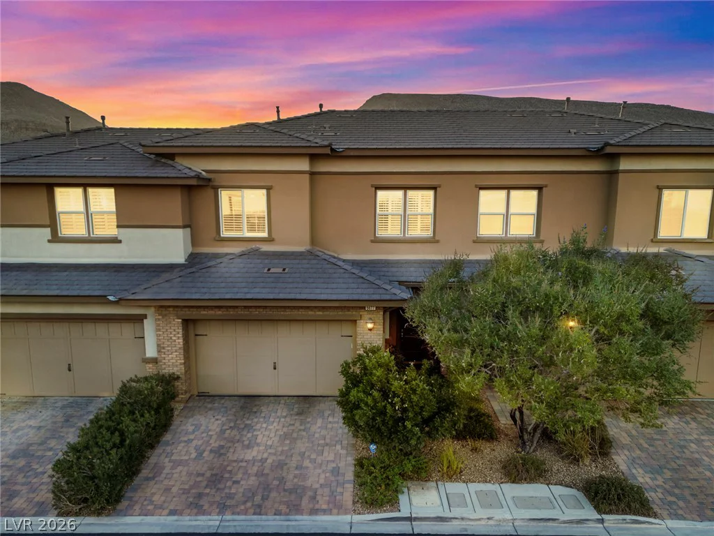 5677 Garriga, Las Vegas, NV 89135