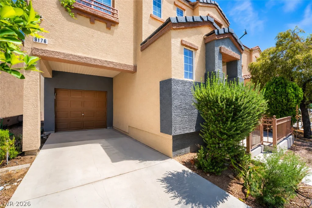 9176 Badby, Las Vegas, NV 89148